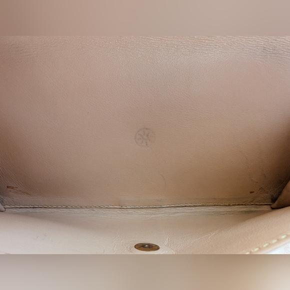 Louis Vuitton Wallet - Picture 6 of 14